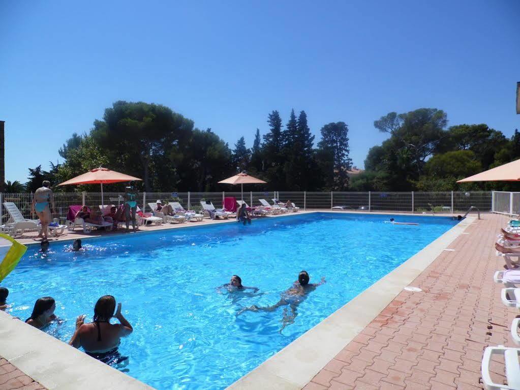 Village Vacances Le Lion De Mer Saint-Raphaël 外观 照片
