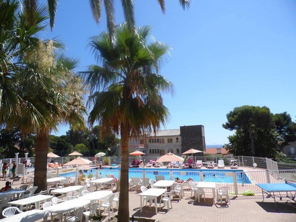 Village Vacances Le Lion De Mer Saint-Raphaël 外观 照片